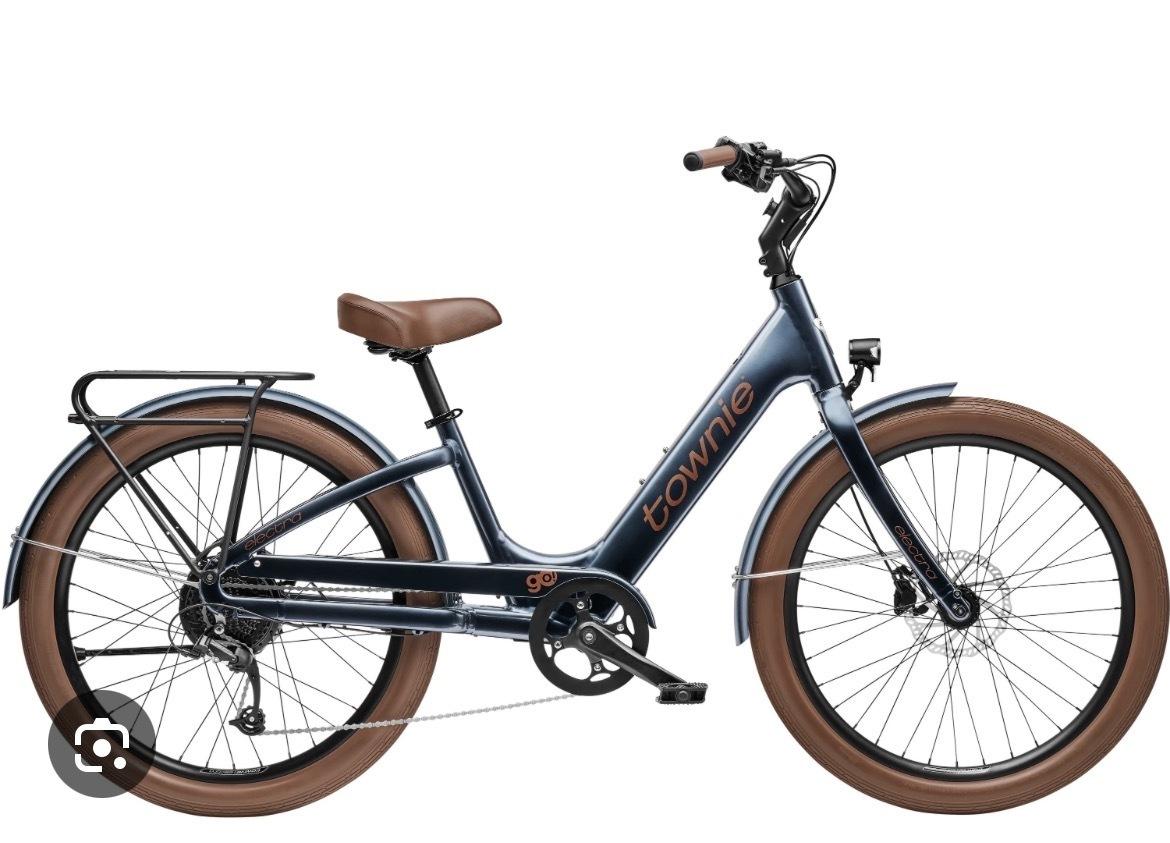 2026 Trek Townie Go Step Through Blue